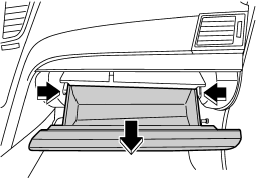 (3) Pull out the glove box.