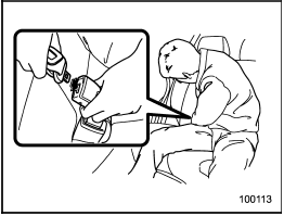 2. After drawing out the seatbelt, pass it